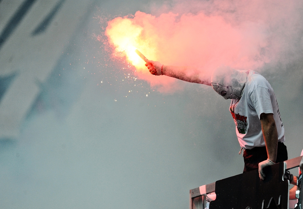 Zwolnieni z aresztu kibice Legii czekają na wyrok