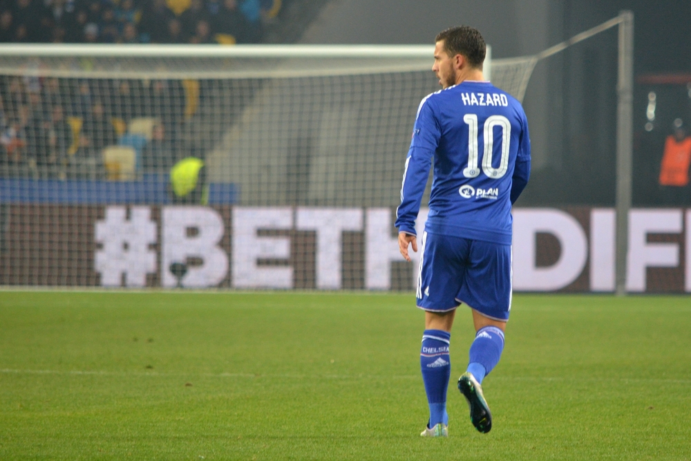 MU na kolanach! Pedro strzelił już po 30 sekundach gry! I ten gol Kante... [VIDEO]