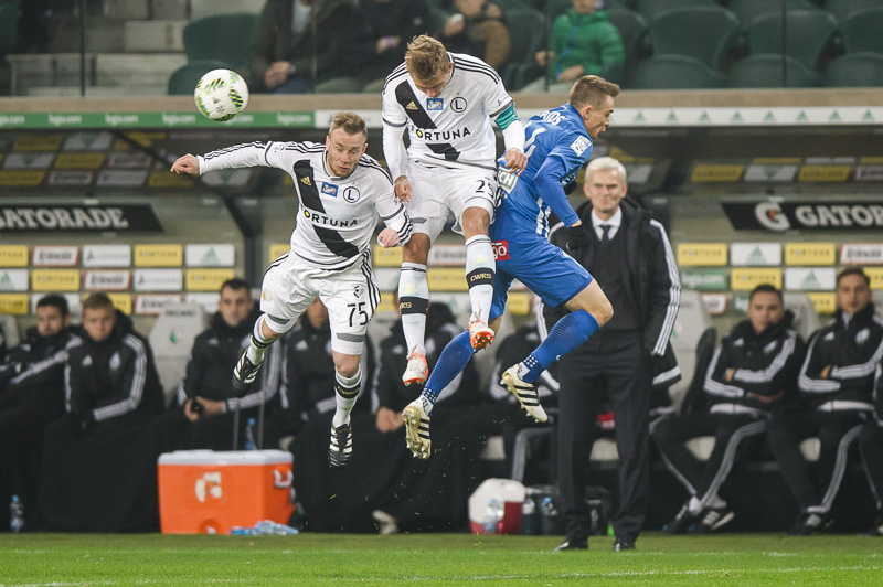 Delegat PZPN pokazywał "eLkę" przed meczem Legia-Lech