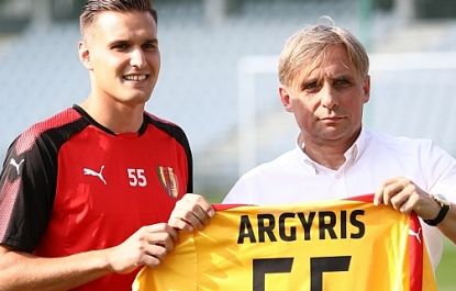 Barry i Argyris rozstali się z Koroną Kielce