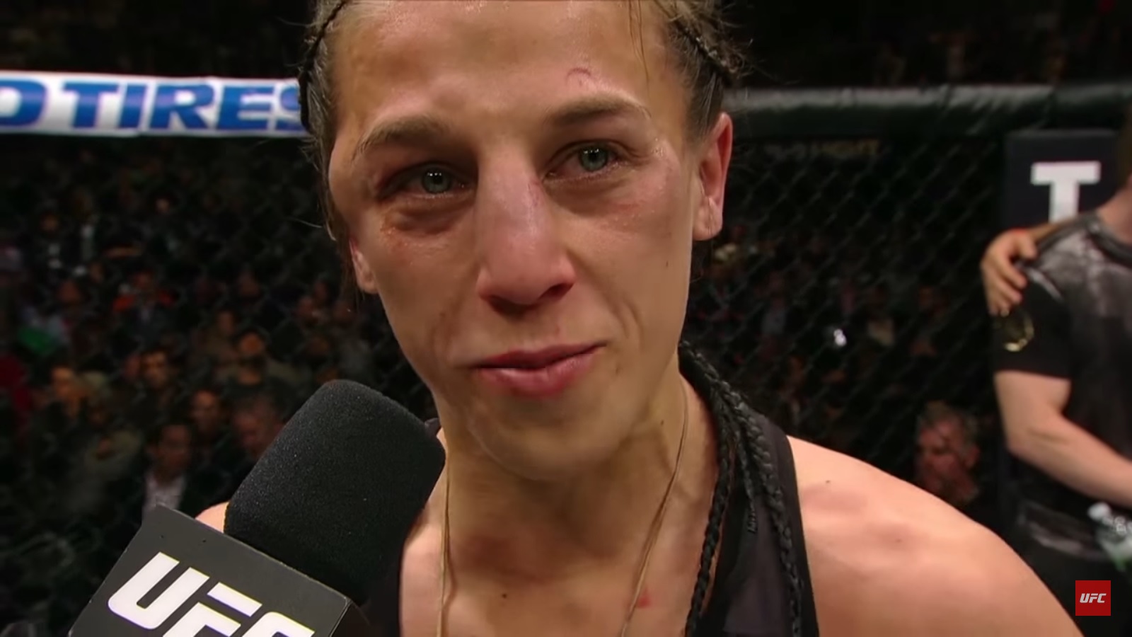 UFC: Wielka sensacja! Jędrzejczyk znokautowana! Potężny sierpowy powalił Polkę [VIDEO]