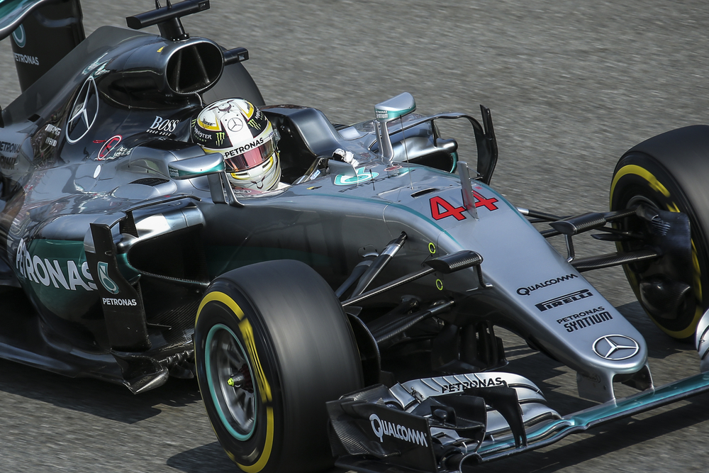 GP Brazylii: Hamilton wygrywa i goni Rosberga
