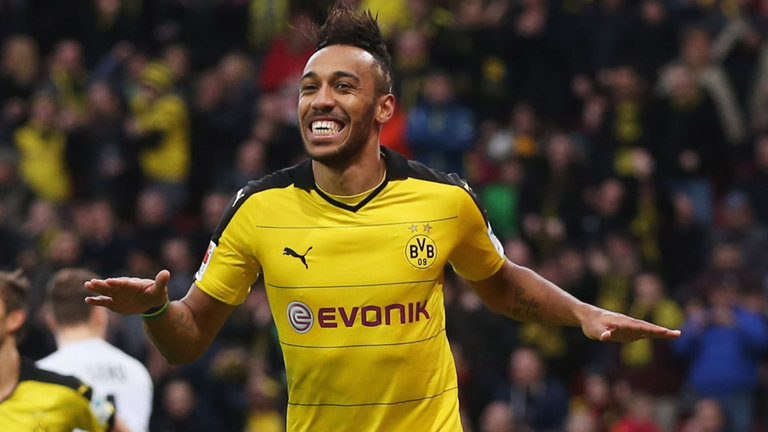 Aubameyang rozważał transfer do AC Milan