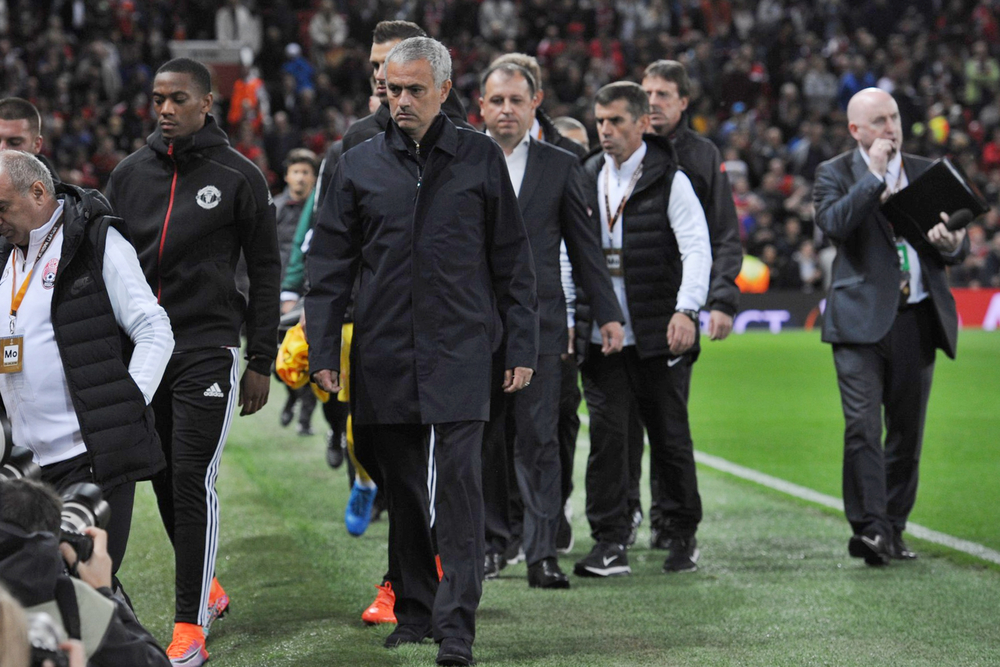 Remis Manchesteru United z West Hamem. Mourinho wyrzucony na trybuny! [VIDEO]