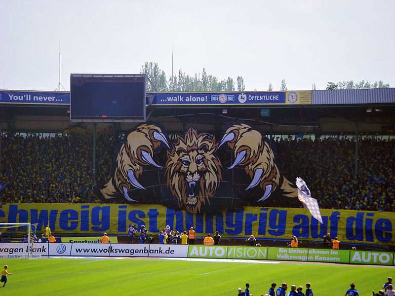 Grał Hołota, zwycięstwo Eintrachtu Brunszwik
