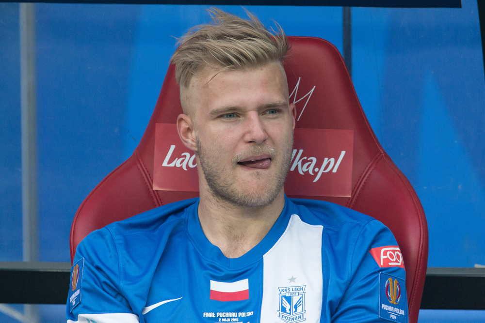 "Celem jest to, by po karierze można było chodzić". Mistrz Polski z Lechem kończy z futbolem