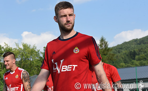 Wisła Kraków wypożyczyła 22-letniego obrońcę do końca sezonu