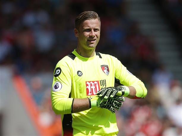 Premier League zamiast emerytury. Czy Artur Boruc się kiedyś zatrzyma?