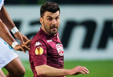 Obrońca Torino FC przechodzi Pescary Calcio