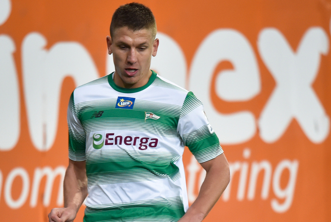 Kolejny Polak trafi do Serie A? Obrońca Lechii na celowniku Bolonii