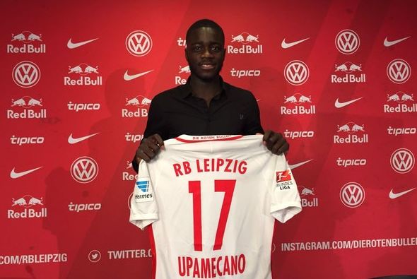 Barcelona, Real i MU powalczą o młodego obrońcę RB Lipsk
