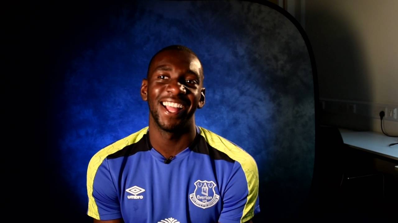 Gracz Evertonu dostawał pensję w... hamburgerach