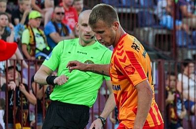 Piłkarz Korony na testach w Sandecji Nowy Sącz