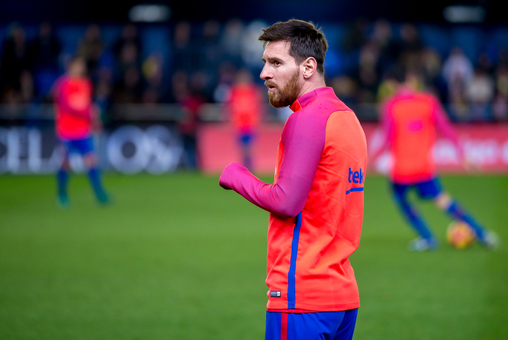 Luis Enrique: Messi staje się piłkarzem totalnym