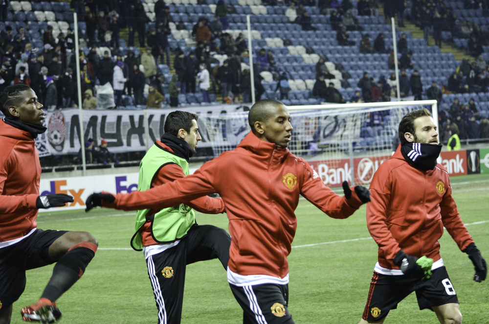 Ashley Young zostanie w Manchesterze United