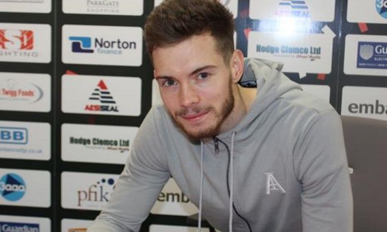 Bray zamienił Swansea na Rotherham