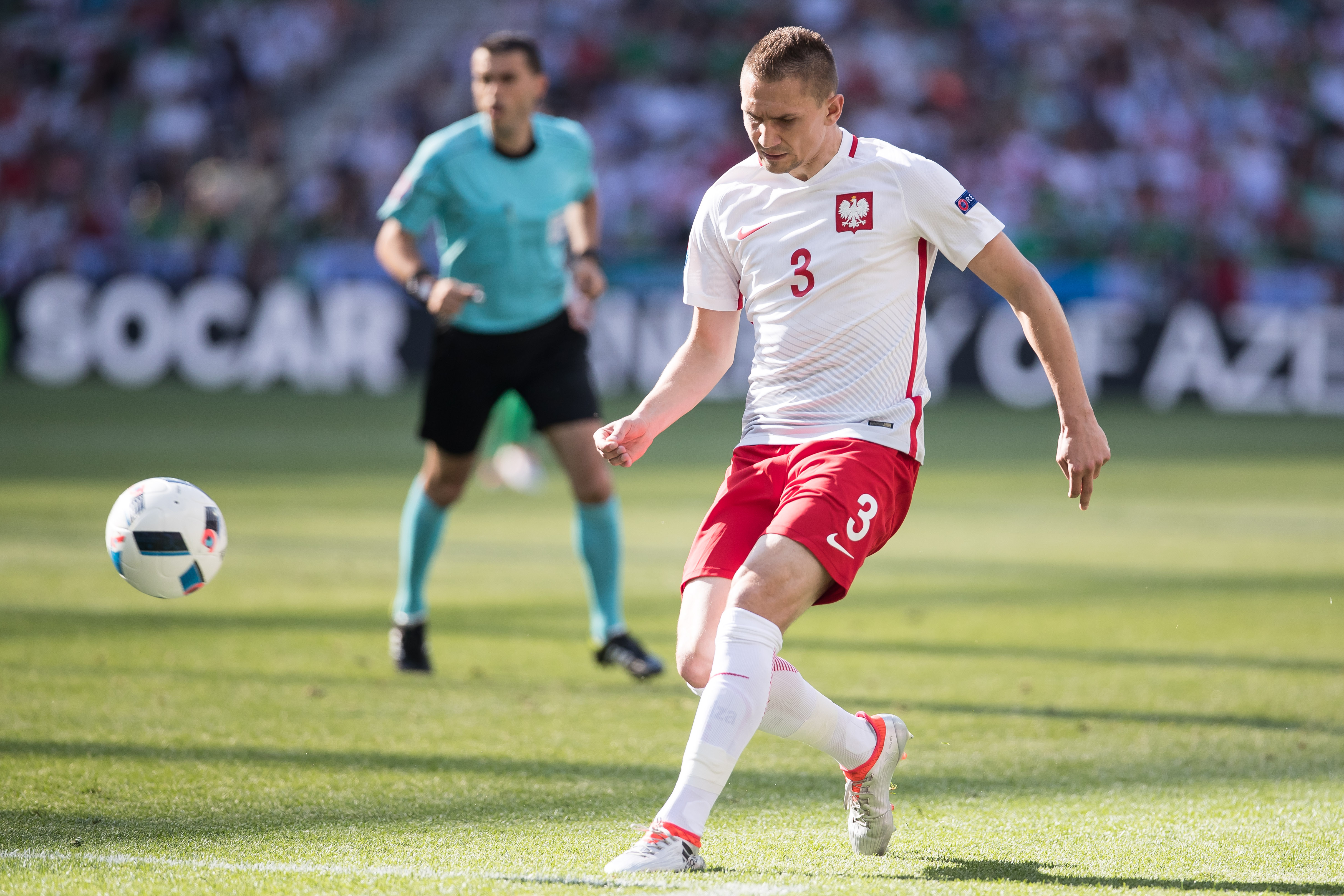 UEFA zapłaci polskim klubom. Najwięcej Legii i Lechowi