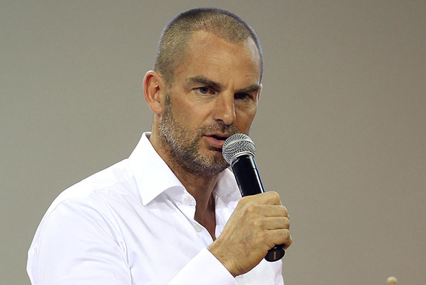 Ronald de Boer: Legia jest przeciętna. Ma tylko jednego dobrego piłkarza