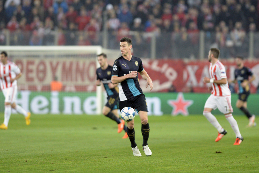 Koscielny: Nie myślę o powrocie do Francji