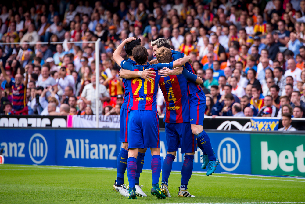 Neymar z rzutu karnego! Barcelona prowadzi 5:1!