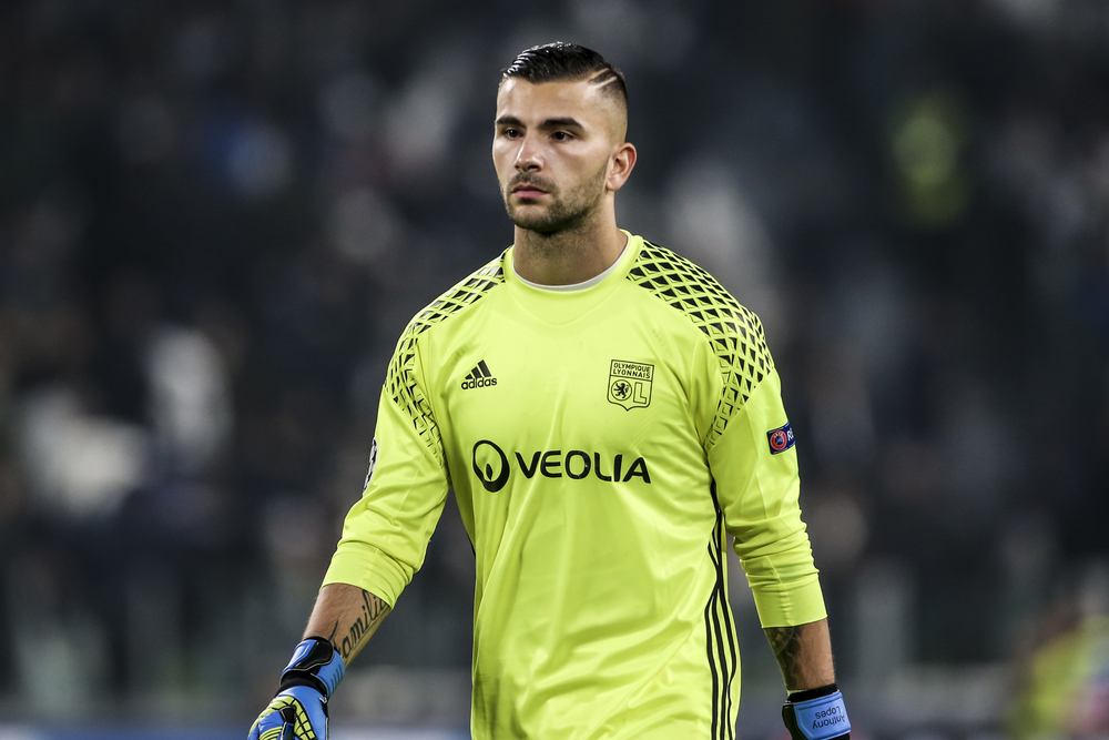 Bramkarz Lyonu: Musimy strzelić gola, aby awansować