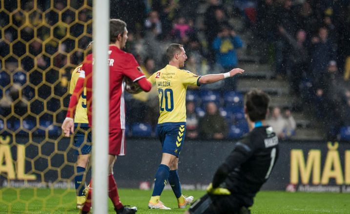 Klasyczny hat-trick: Tak Kamil Wilczek załatwił rywala w 19 minut [VIDEO]