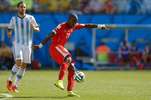 Johan Djourou dołączy do Sheffield Wednesday