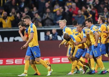 Niemcy: Minimalna wygrana Eintrachtu