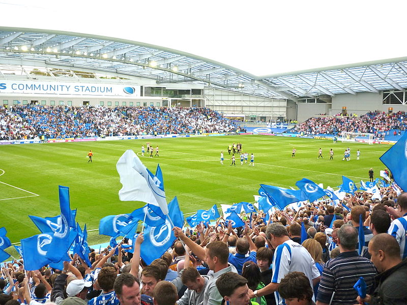 Brighton & Hove Albion wypożyczyło 19-letniego pomocnika na zaplecze Premier League