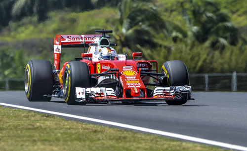 Pole Position dla Ferrari! Czekali dwa lata