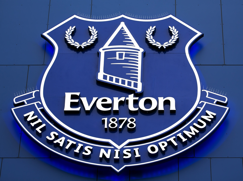20-letni napastnik zostanie pięć lat dłużej w Evertonie