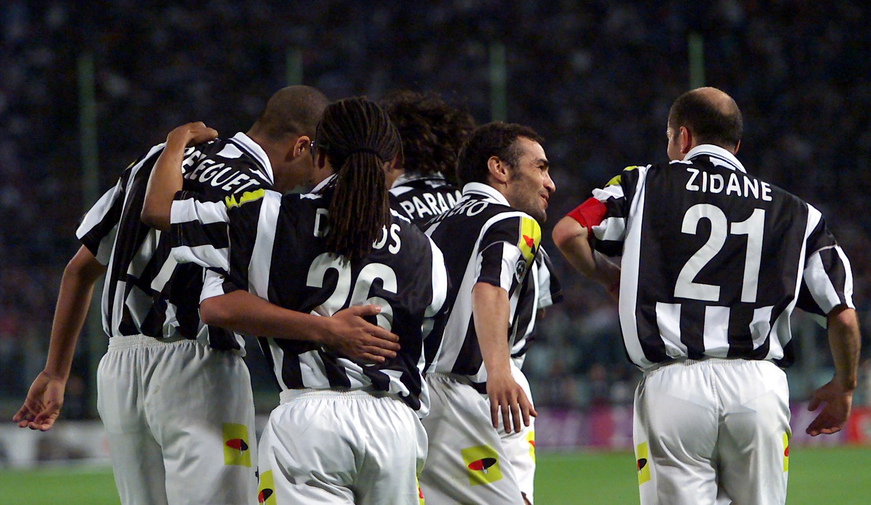 Czas rewanżu: Taki finał Ligi Mistrzów już był - 19 lat temu [VIDEO]