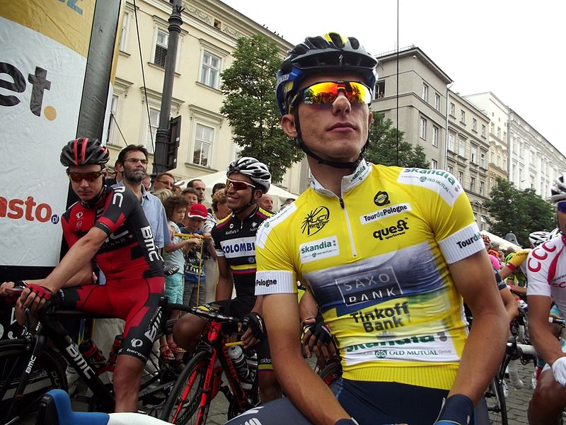 Rafał Majka ucierpiał w kraksie na TdF. Polak był badany w szpitalu