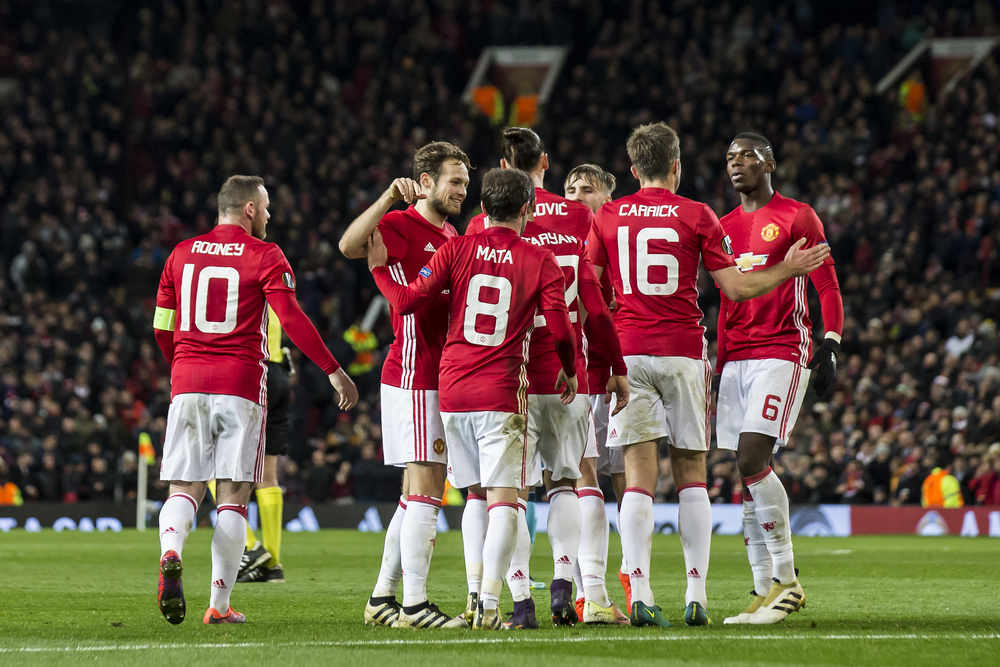 Manchester United wygrał Ligę Europy! "Czerwone Diabły" lepsze od Ajaksu po golach Pogby i Mchitarjana [VIDEO]
