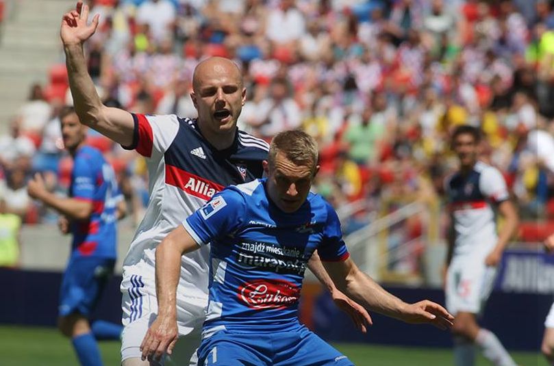 Górnik rozbił Podbeskidzie, awans coraz bliżej 