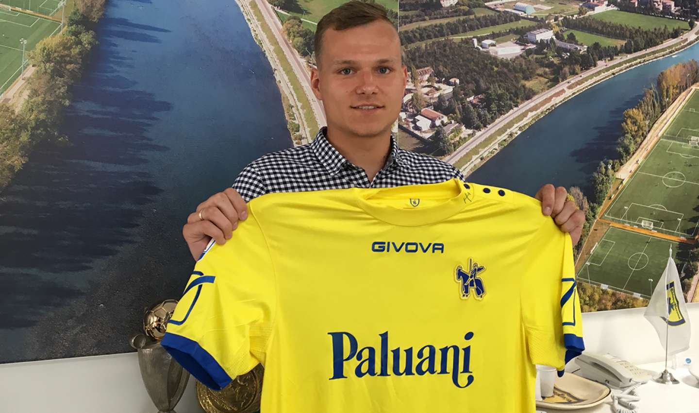 Podział punktów w meczu Frosinone z Chievo, grał Paweł Jaroszyński