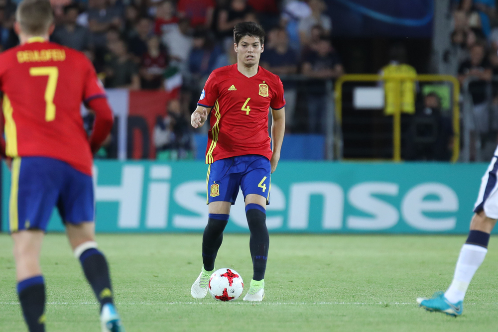 Obrońca Sportingu Gijon na celowniku kilku europejskich klubów