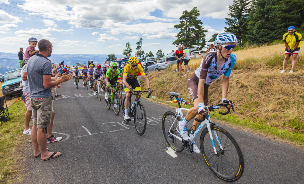 Froome wygrał Tour de France. Groenewegen najszybszy na ostatnim etapie