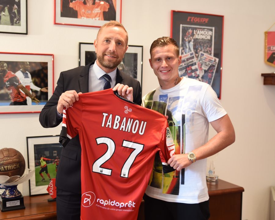 Tabanou graczem EA Guingamp
