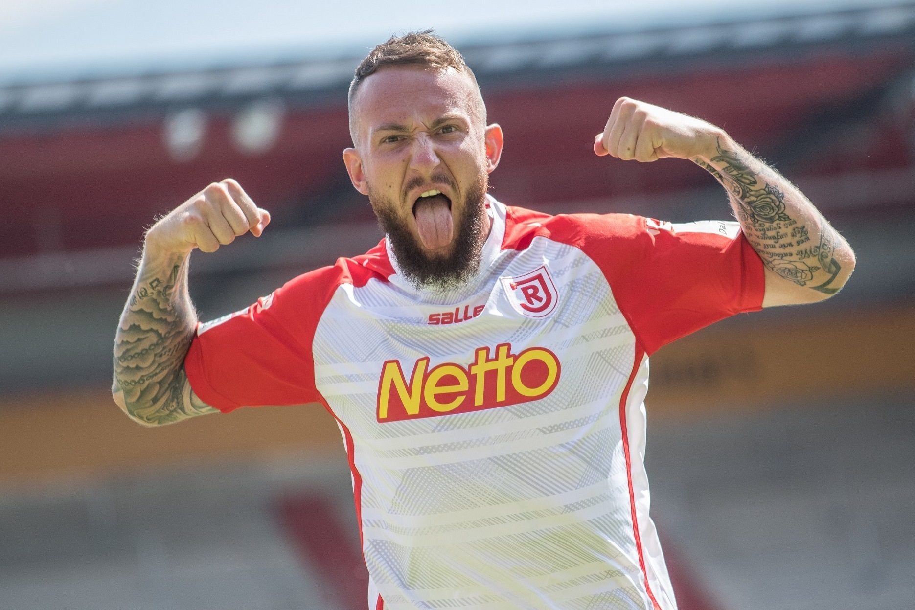 Knoll na dłużej w Jahn Regensburg