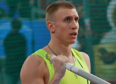 Lisek i Wojciechowski w finale skoku o tyczce, Baumgart jako jedyna z Polek awansowała do półfinału biegu na 400 metrów