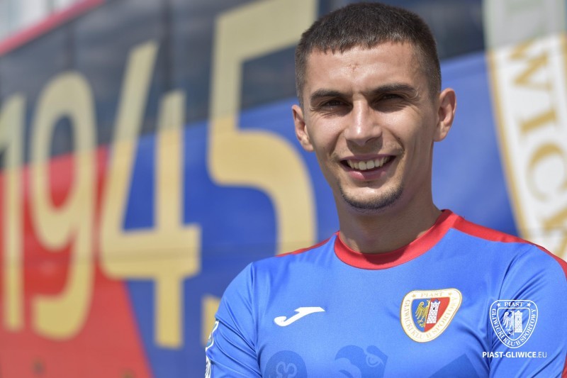 Rugasević nowym obrońcą Piasta