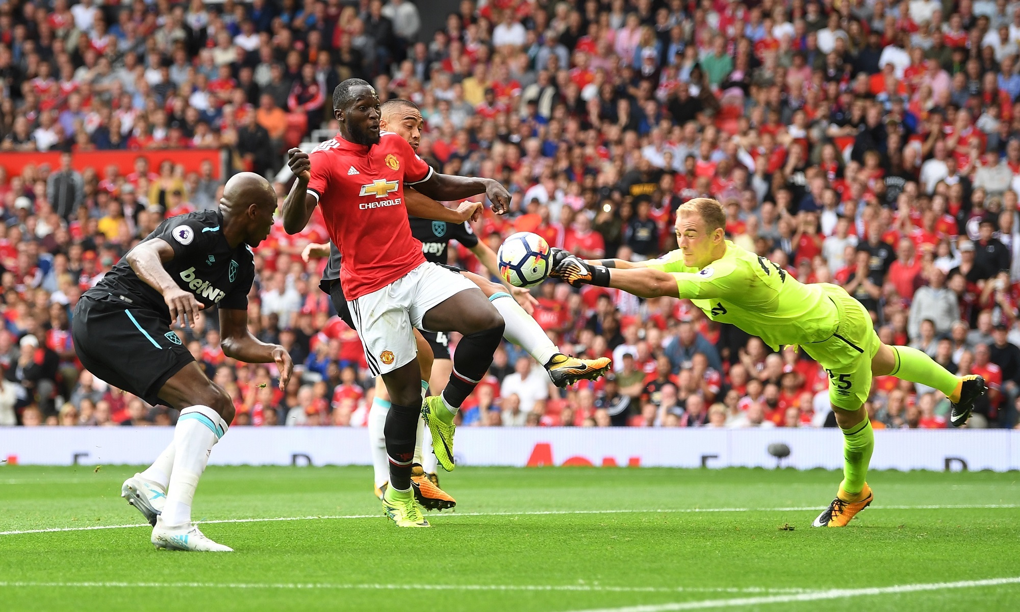 Premier League: Tak Lukaku przywitał się z Old Trafford! Świetny mecz United! [VIDEO]