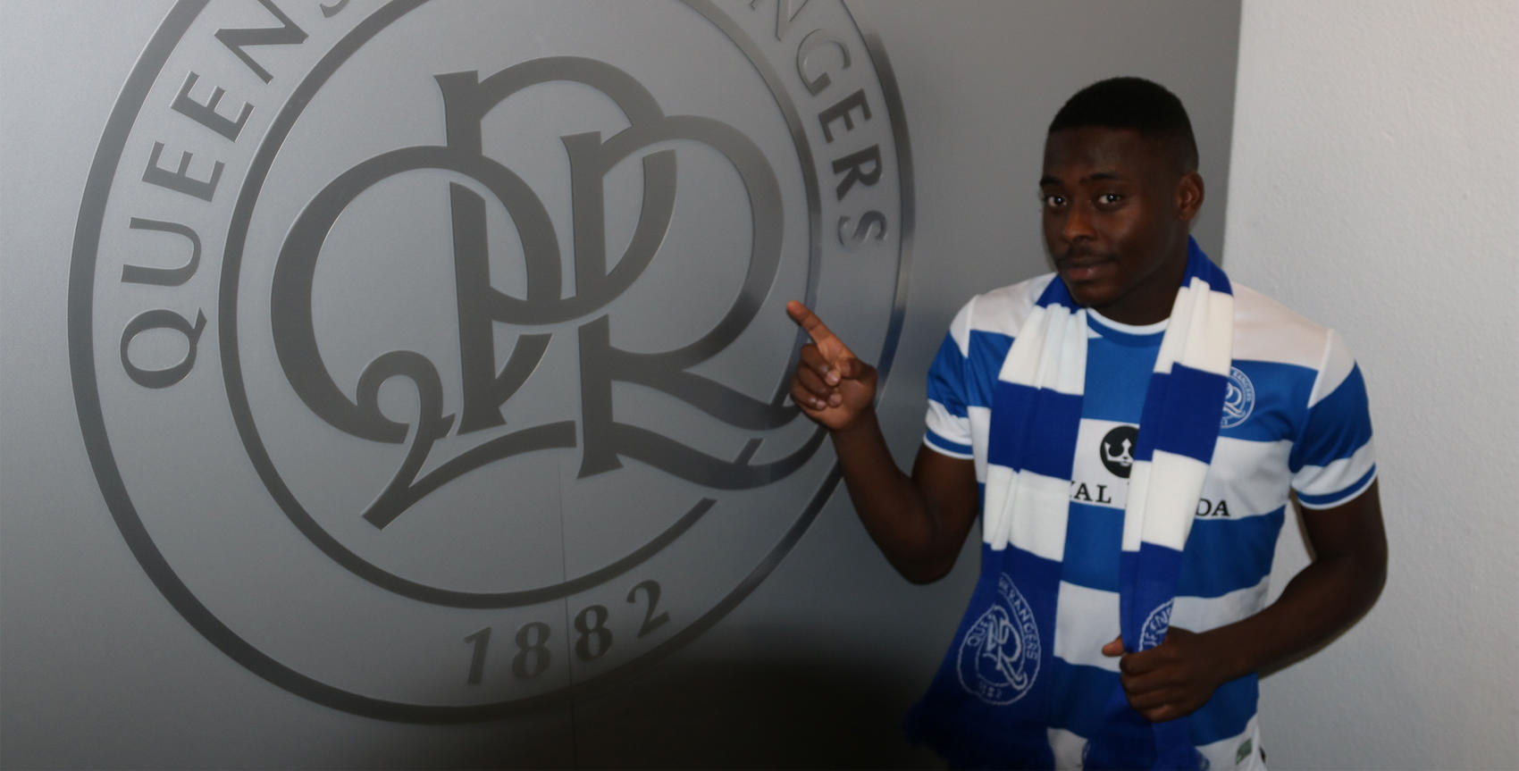 Osayi-Samuel związał się na trzy lata z QPR