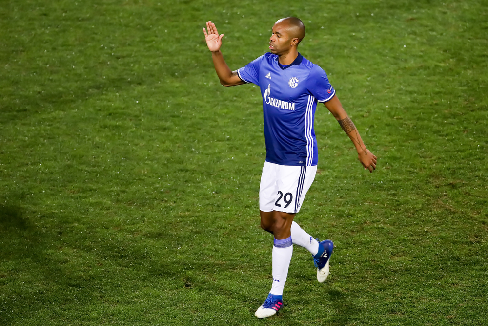 W Gelsenkirchen nie zgadzają się z decyzją arbitra. "To nie jest karny!"