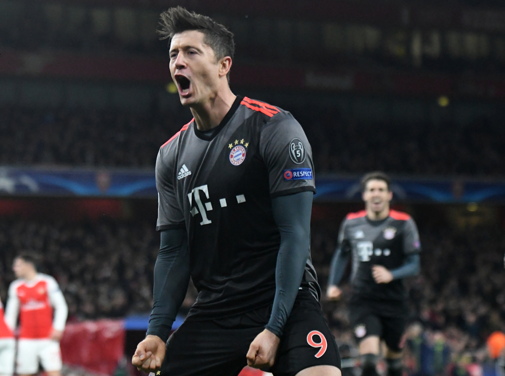 Robert Lewandowski podziękował Arjenowi Robbenowi. Piękne słowa Polaka