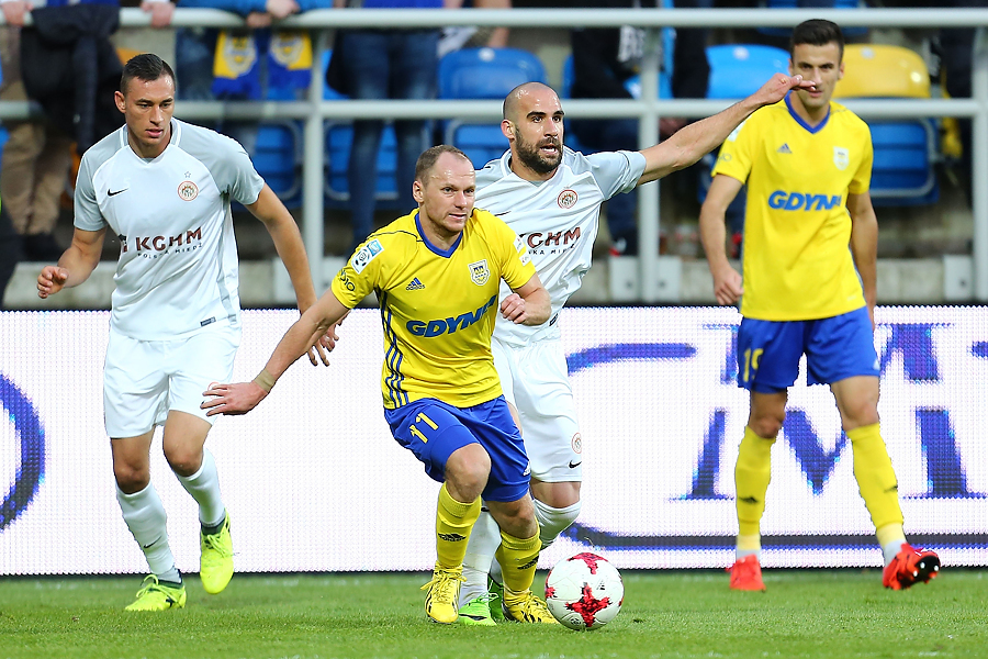 Siemaszko zostaje na dłużej w Arce Gdynia