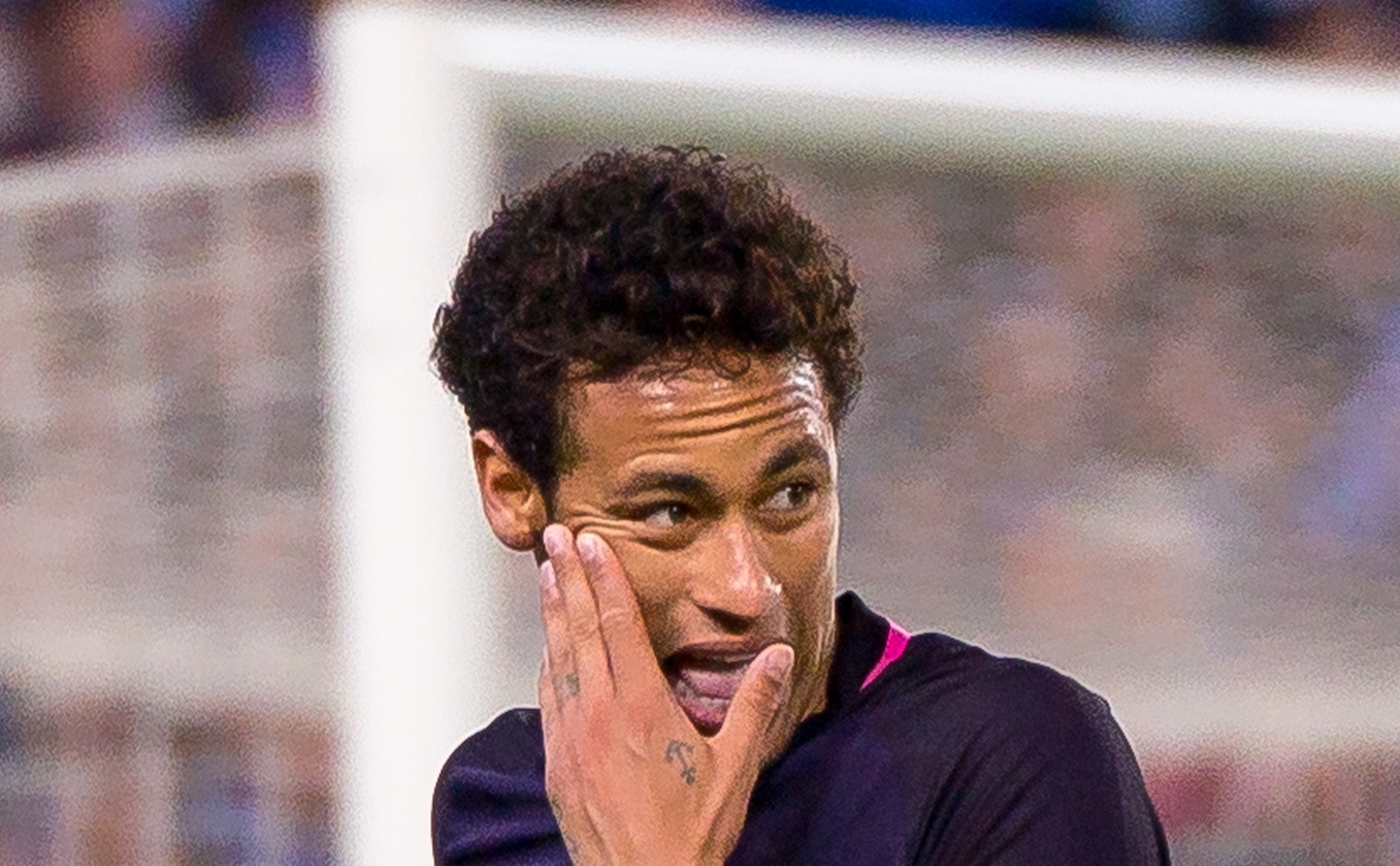 Niesamowity mecz PSG! Czerwona kartka dla Neymara, Cavani ratuje punkt w doliczonym czasie gry! [VIDEO]