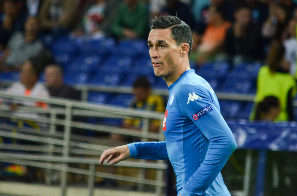 Gwiazda Napoli na wylocie z klubu. Nie może dogadać się z Ancelottim