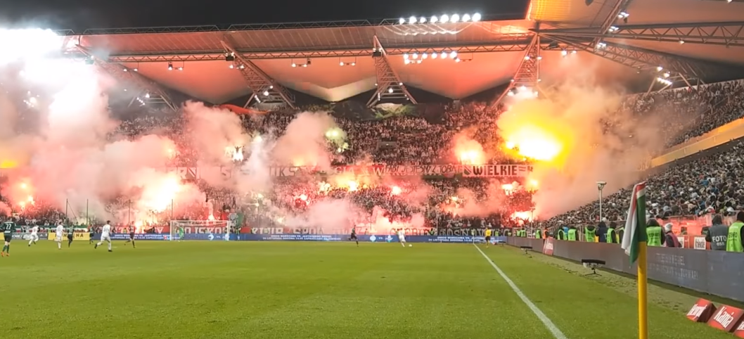 Niewiele brakowało, a byłby walkower w meczu Legii z Górnikiem. "Legia może się spodziewać surowej kary"